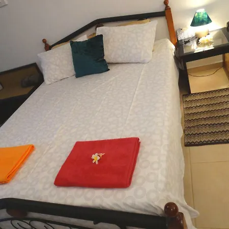 Heart For Art Studio Apartment *
